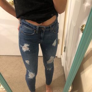 aeropostale high rise ripped skinny jeans